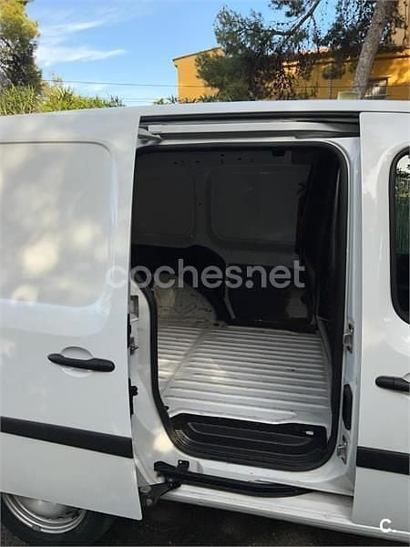 Usado Renault Kangoo 90 CV (66 kW) 2016 Blanco Familiar