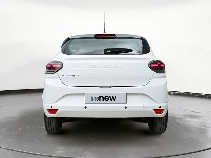 Nowe Dacia Sandero Essentiel 65 KM (47 kW) 2026 Biały Sedan/Limuzyna