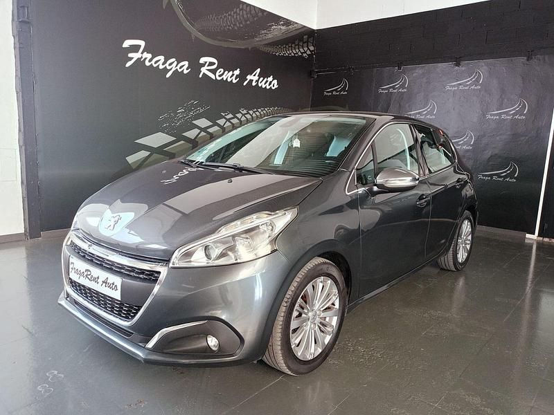 Gris Usado 2017 Peugeot 208 Style Utilitario | 8950 € (Precio justo) - Imagen 1/4