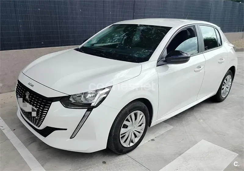 Usado Peugeot 208 Active 100 CV (73 kW) 2021 Blanco Utilitario