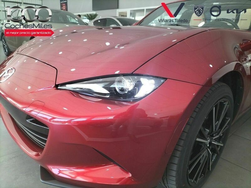 Nuevo Mazda MX5 Kazari 132 CV (97 kW) 2025 Rojo Descapotable