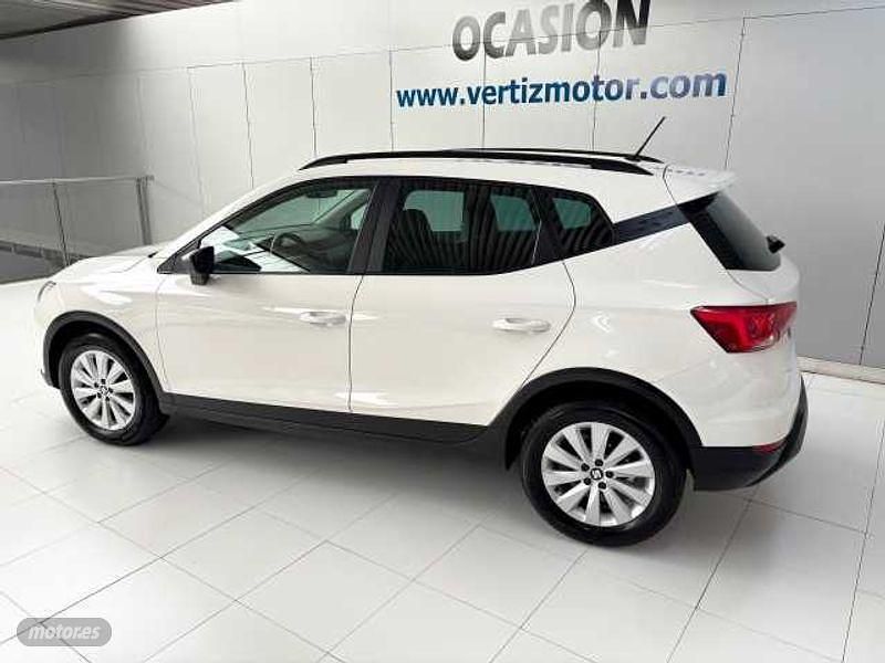 Usado Seat Arona Style 116 CV (85 kW) 2019 Blanco SUV
