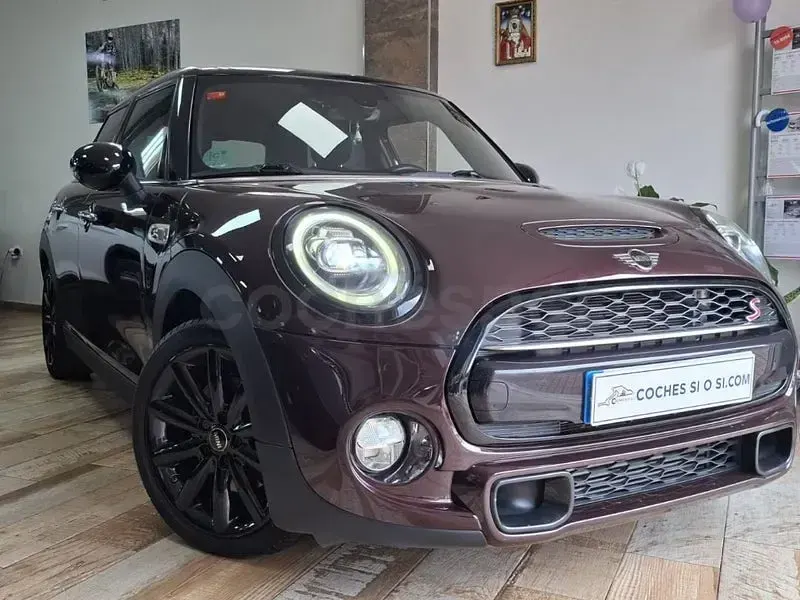 Usado Mini Cooper S 192 CV (141 kW) 2019 Violeta / lila Utilitario
