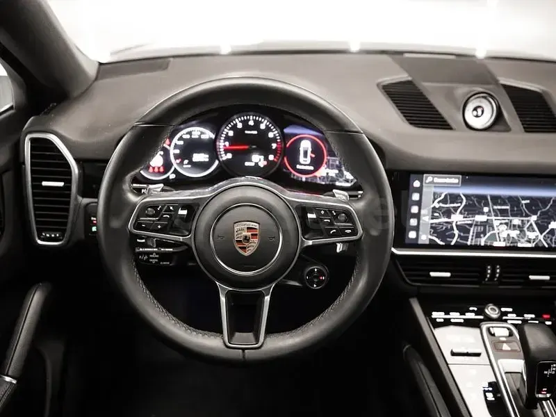 Usado Porsche Cayenne Platinum Edition 340 CV (250 kW) 2023 Negro SUV