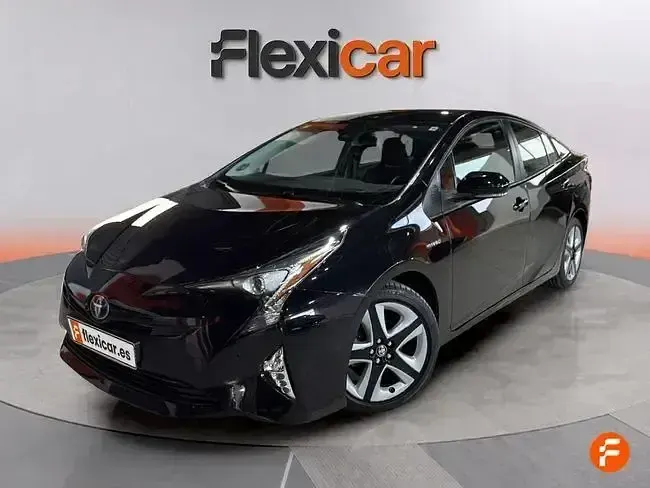 Usado Toyota Prius 122 CV (89 kW) 2018 Negro Utilitario