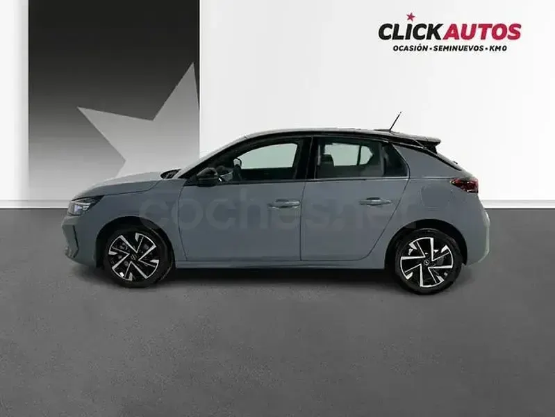 Usado Opel Corsa 100 CV (73 kW) 2024 Gris / plata Utilitario