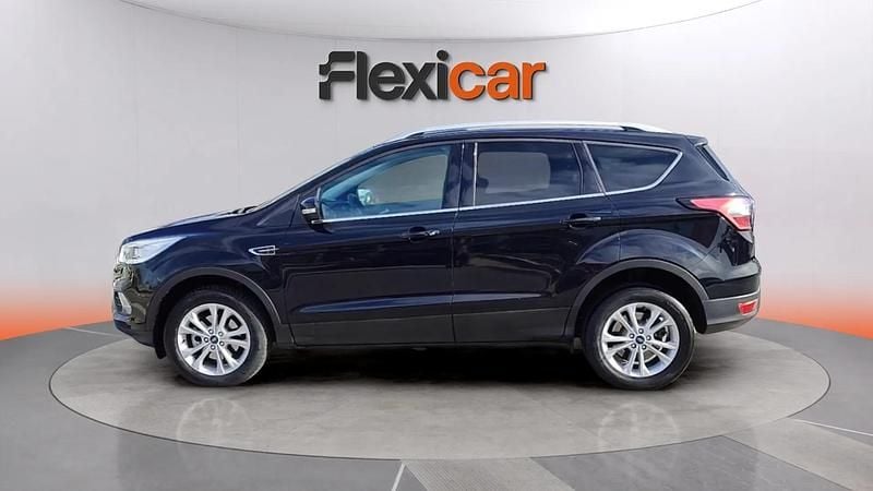 Usado Ford Kuga Titanium 150 CV (110 kW) 2018 Negro SUV