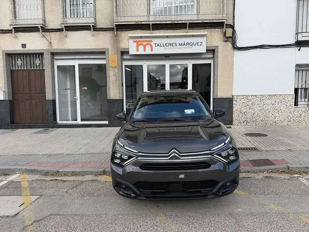Usado Citroën C4 Feel 110 CV (80 kW) 2021 Gris Utilitario