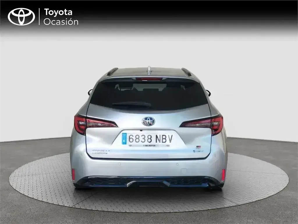 Usado Toyota Corolla Sport 196 CV (144 kW) 2025 Gris Familiar