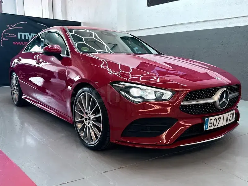 Usado Mercedes CLA250 224 CV (164 kW) 2020 Rojo Coupe