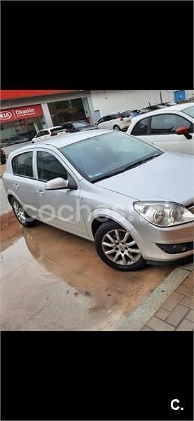 Gris / plata Usado 2007 Opel Astra Enjoy Berlina | 4500 € (Precio justo) - Imagen 1/4