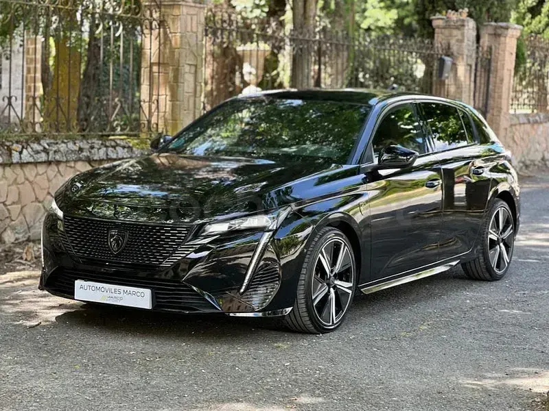 Usado Peugeot 308 GT 130 CV (95 kW) 2022 Negro Berlina