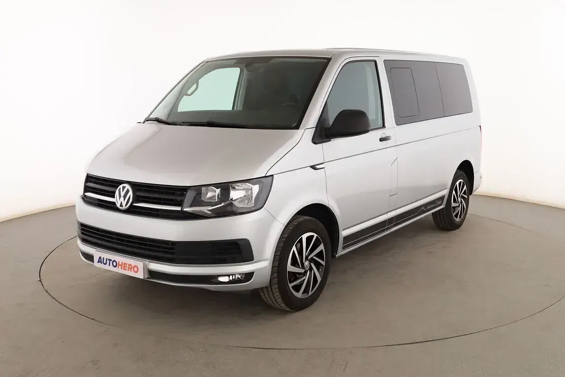 Usado VW Multivan Trendline 150 CV (110 kW) 2020 Monovolumen