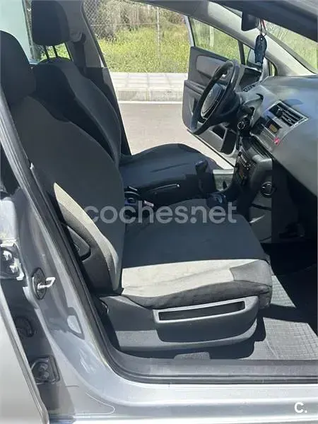 Usado Citroën C4 90 CV (66 kW) 2010 Gris / plata Berlina