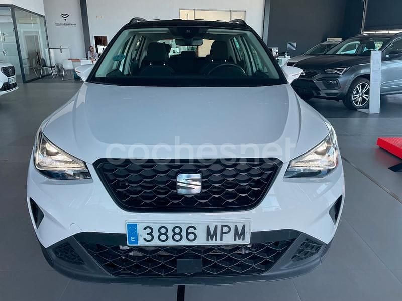 Blanco Usado 2024 Seat Arona Style SUV | 20.750 € (Un poco caro) - Imagen 1/4