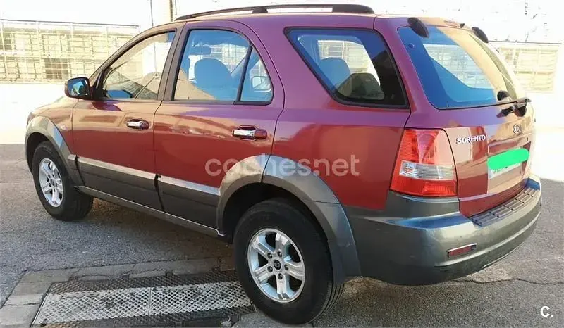 Usado Kia Sorento EX 139 CV (102 kW) 2004 Granate SUV