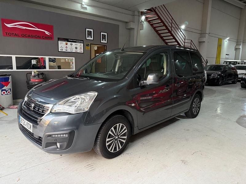 Varios colores Usado 2017 Peugeot Partner Monovolumen | 11.999 € (Precio justo) - Imagen 1/4