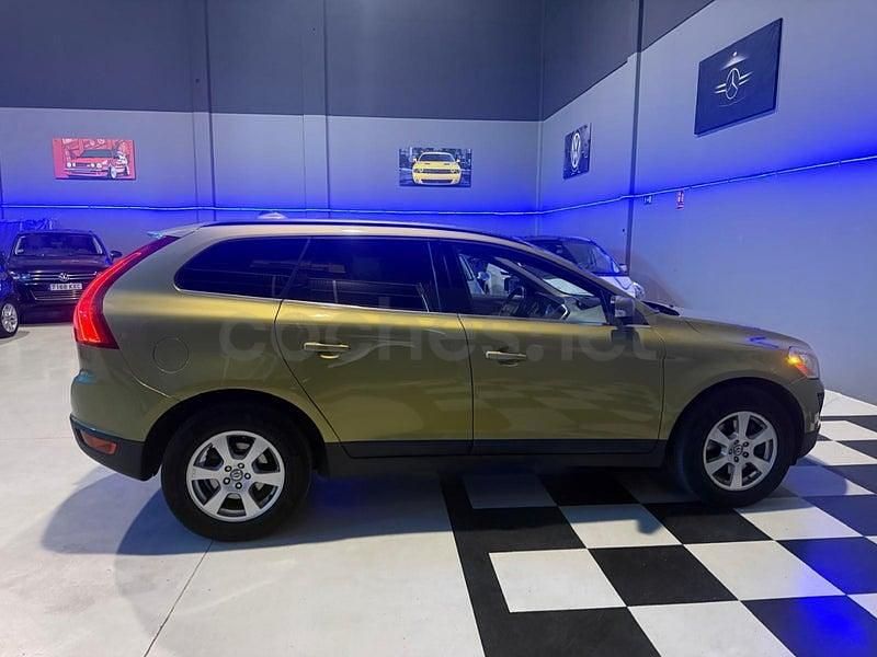 Usado Volvo XC60 Momentum 163 CV (119 kW) 2009 Verde SUV