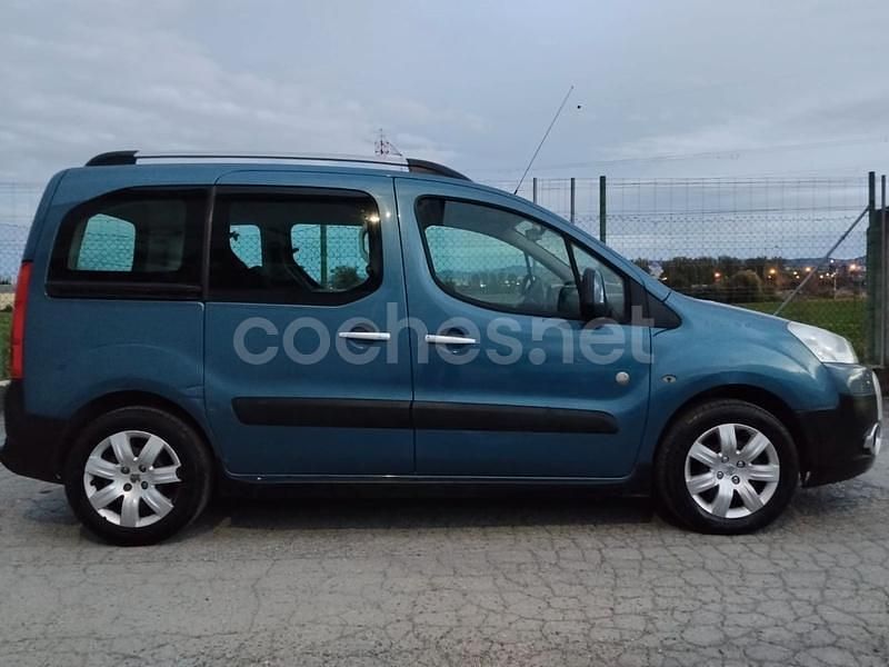 Azul Usado 2009 Peugeot Partner Tepee Outdoor Monovolumen | 7250 € (Precio justo) - Imagen 1/4