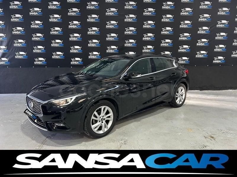 Usado Infiniti Q30 Premium 122 CV (89 kW) 2019 Negro Berlina