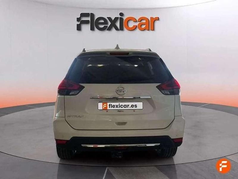 Usado Nissan X-Trail Tekna 177 CV (130 kW) 2017 Blanco SUV