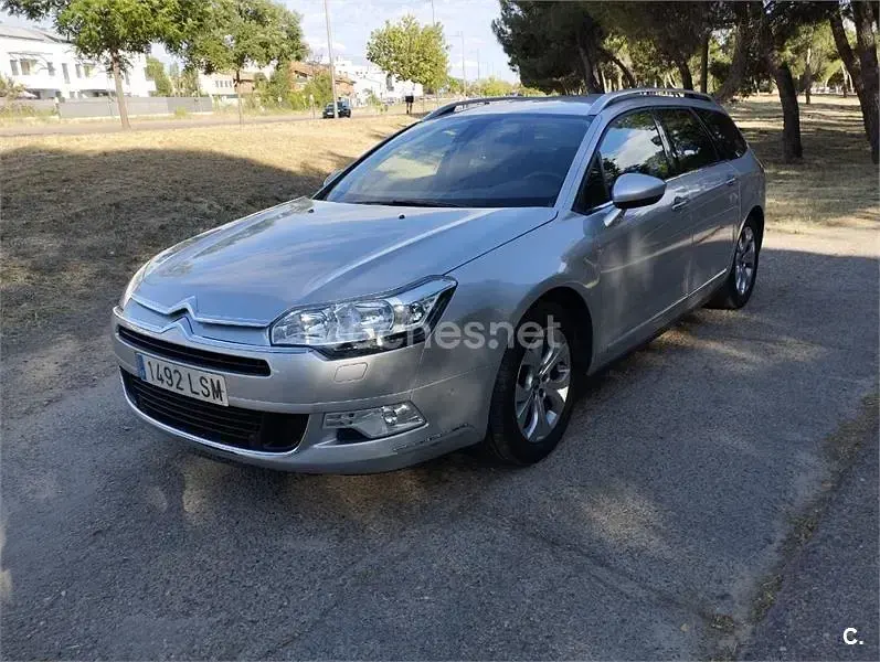 Usado Citroën C5 XTR 150 CV (110 kW) 2016 Gris / plata Familiar
