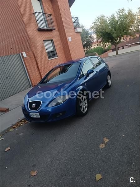 Azul Usado 2005 Seat Leon Stylance Berlina | 3000 € (Buen precio) - Imagen 1/4