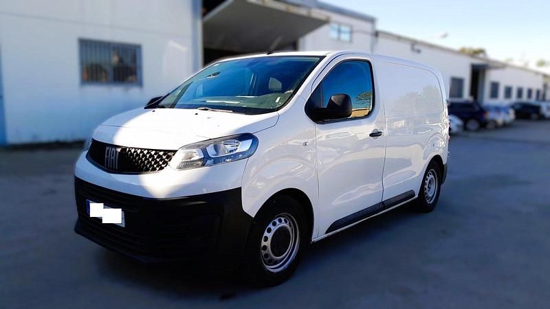 Usado Fiat Scudo Business 100 CV (73 kW) 2022 Blanco Van