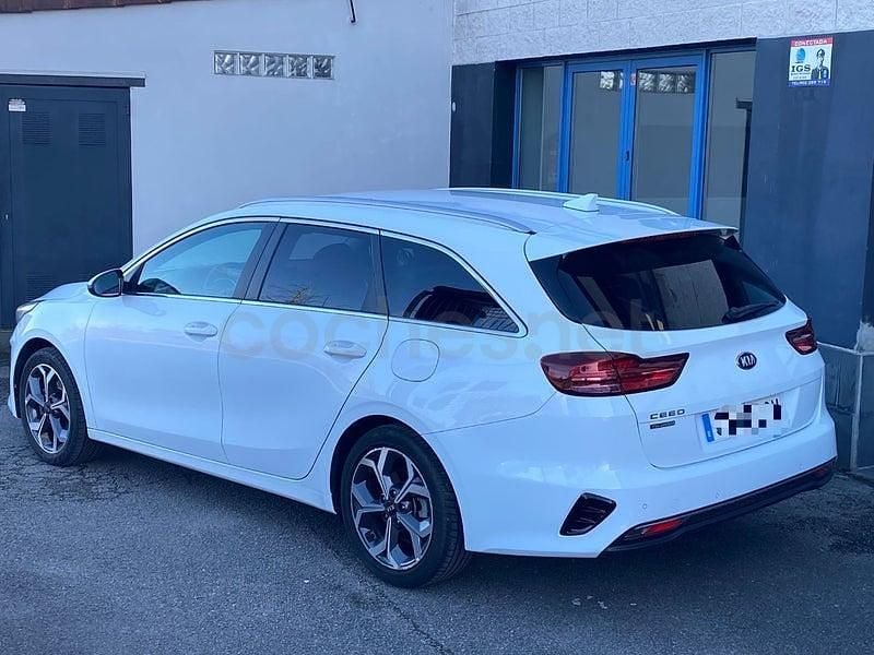 Usado Kia Ceed GT GT-Line 115 CV (84 kW) 2020 Blanco Familiar
