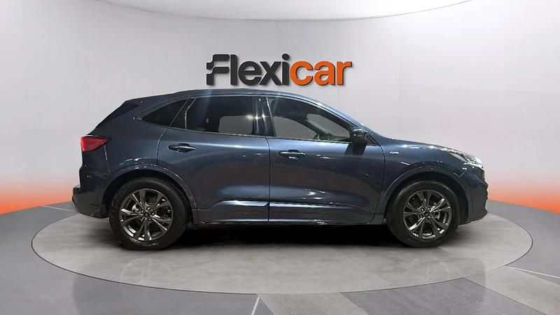 Usado Ford Kuga ST-Line 150 CV (110 kW) 2022 Azul SUV