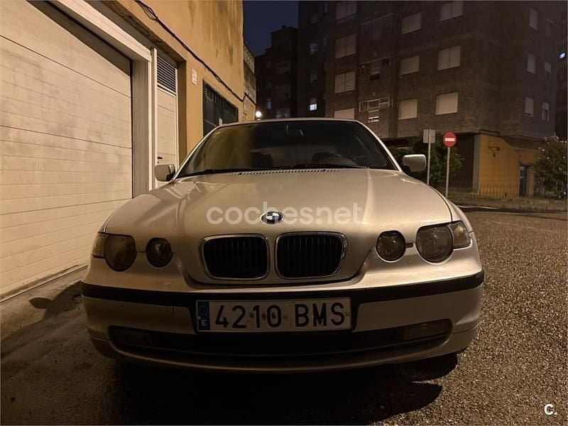 Gris / plata Usado 2001 BMW 316 Compact Utilitario | 2700 € (Buen precio) - Imagen 1/1