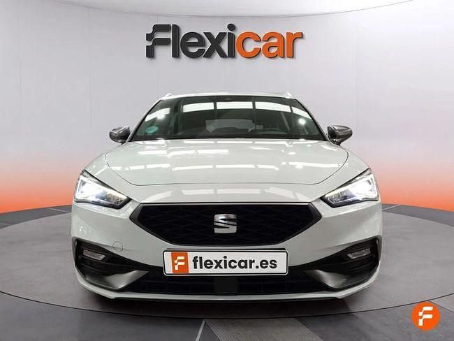 Usado Seat Leon FR 150 CV (110 kW) 2021 Blanco Familiar