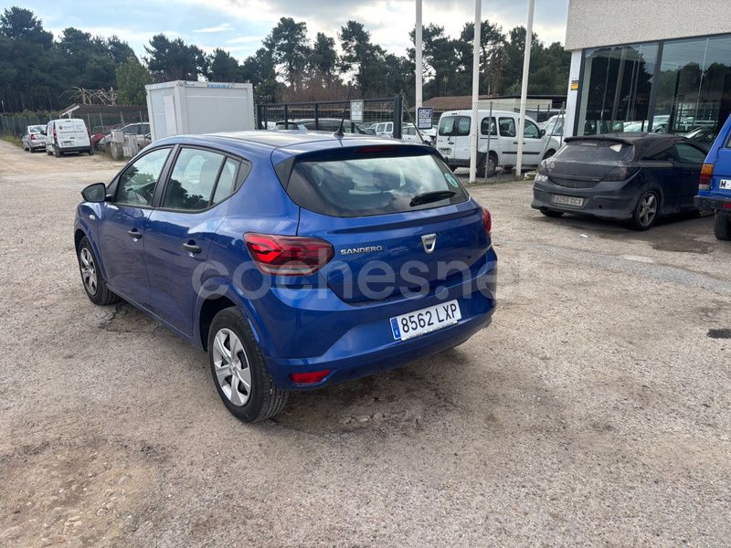 Usado Dacia Sandero Essentiel 101 CV (74 kW) 2022 Azul Utilitario