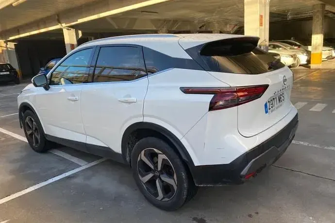 Usado Nissan Qashqai N-Connecta 141 CV (103 kW) 2022 Blanco SUV
