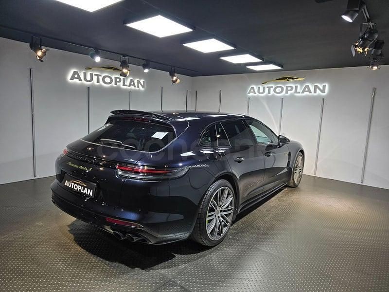 Usado Porsche Panamera Sport Turismo 680 CV (500 kW) 2019 Negro Familiar
