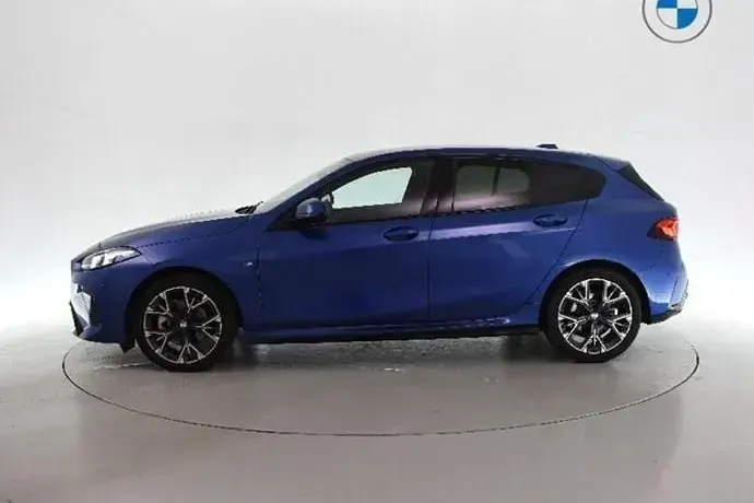 Usado BMW 120 Comfort Edition 163 CV (119 kW) 2025 Utilitario