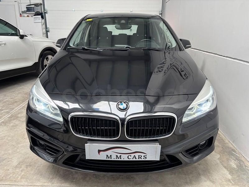 Usado BMW 218 150 HP (110 kW) 2015 Preto Carrinha