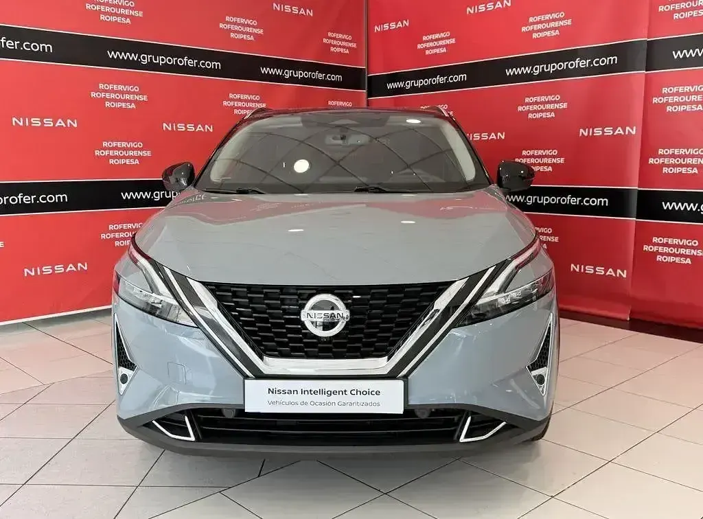 Usado Nissan Qashqai 140 CV (102 kW) 2021 Gris / plata SUV