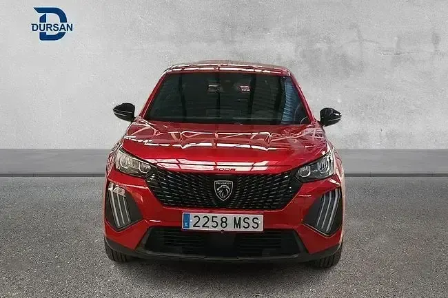 Usado Peugeot 2008 Active 100 CV (73 kW) 2024 Rojo SUV