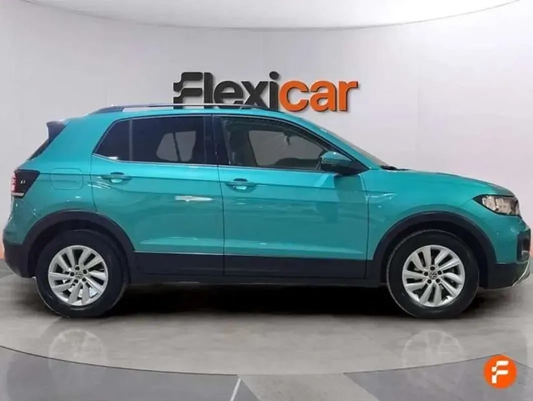 Usado VW T-Cross Advance 110 CV (80 kW) 2023 Azul SUV