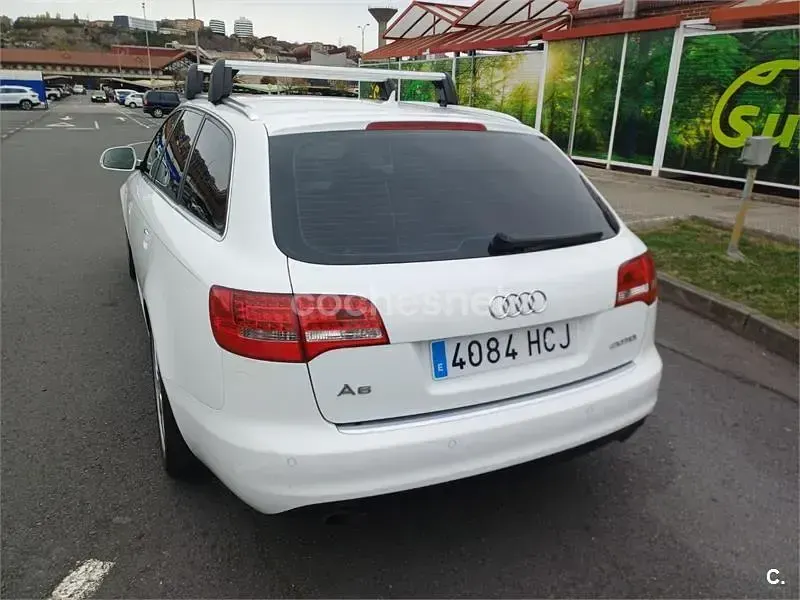 Usado Audi A6 S-Line 170 CV (125 kW) 2011 Blanco Familiar