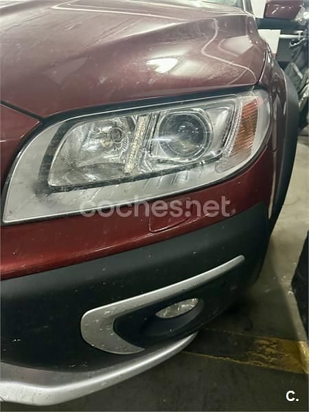 Granate Usado 2014 Volvo XC70 Summum Familiar | 22.500 € - Imagen 1/4