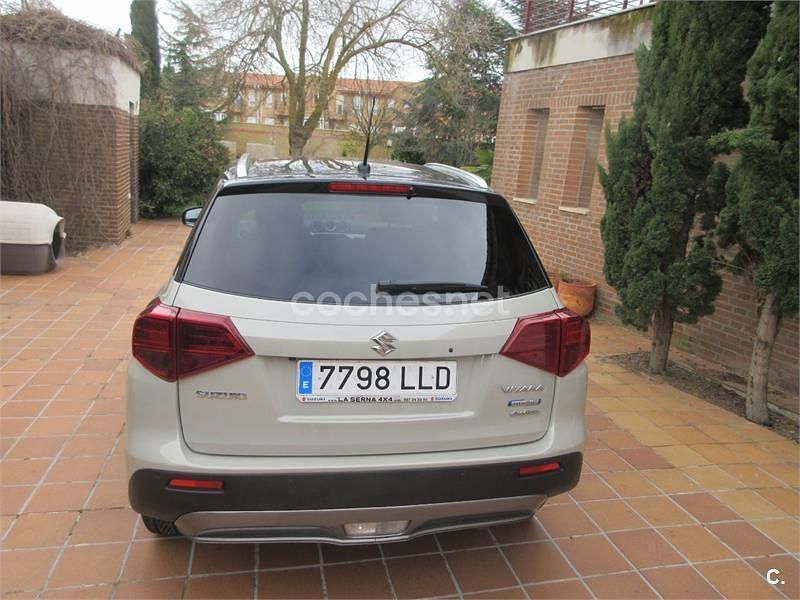 Usado Suzuki Vitara GLX 129 CV (94 kW) 2020 Blanco SUV