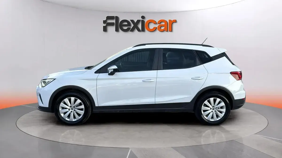 Usado Seat Arona Style 116 CV (85 kW) 2024 Blanco SUV