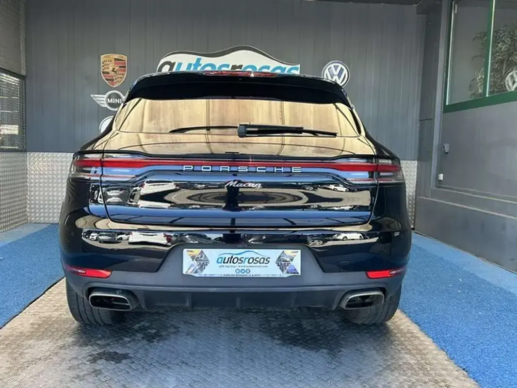 Usado Porsche Macan 245 CV (180 kW) 2020 Negro SUV