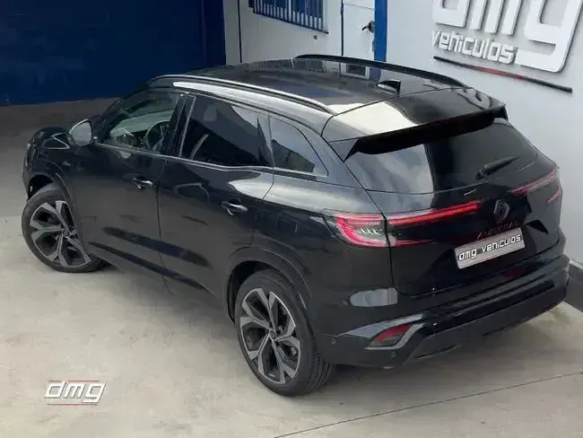 Usado Renault Austral Techno 158 CV (116 kW) 2024 Negro SUV