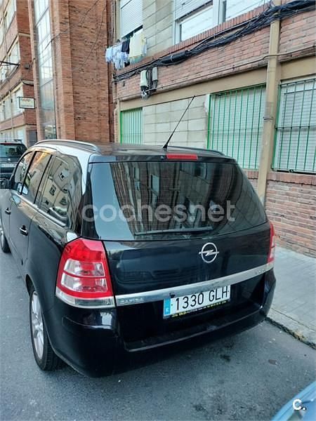 Negro Usado 2008 Opel Zafira Energy Monovolumen | 4000 € (Precio justo) - Imagen 1/4