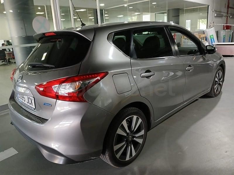 Usado Nissan Pulsar Tekna 110 CV (80 kW) 2015 Gris / plata Utilitario