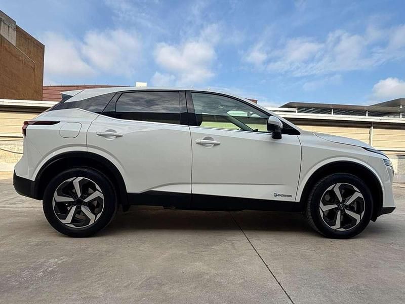 Usado Nissan Qashqai N-Connecta 190 CV (139 kW) 2023 Blanco SUV
