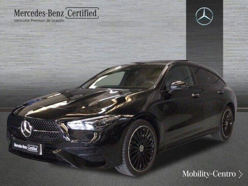 Negro cosmos Usado 2024 Mercedes CLA250 Berlina | 46.850 € - Imagen 1/4